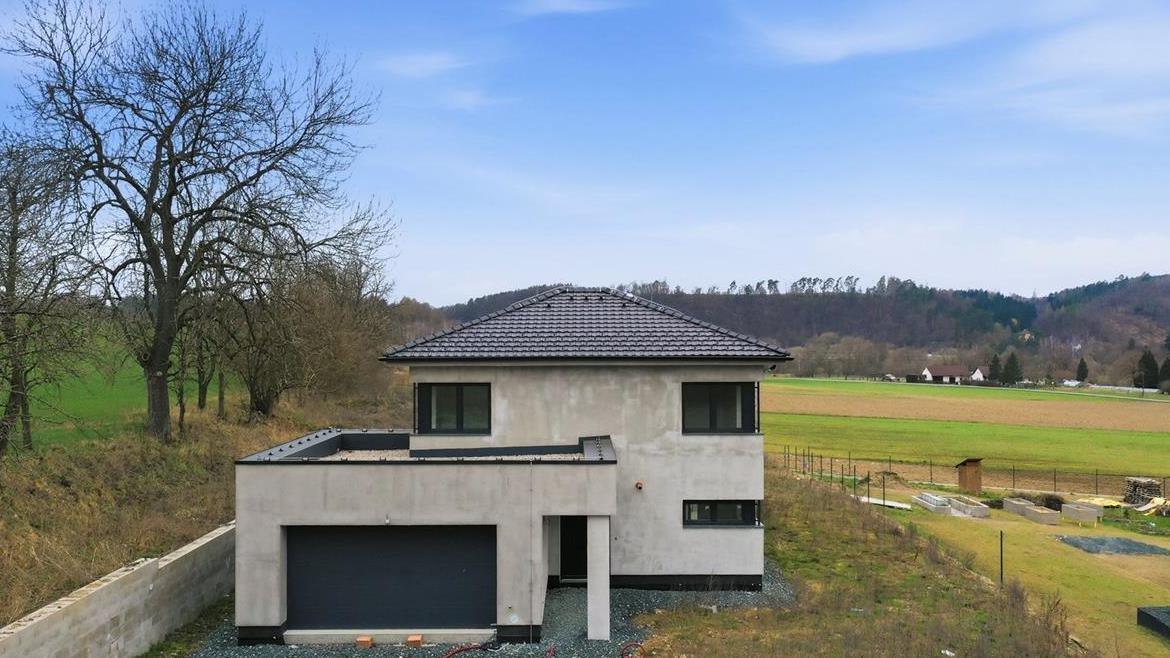 RD - pohled jihovýchodní